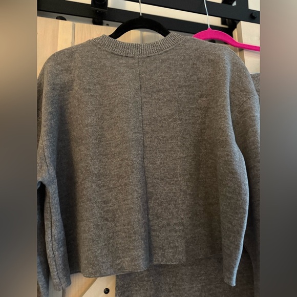 NWT Zara Cropped Sweatshirt and Skirt Set size large - Picture 10 of 11